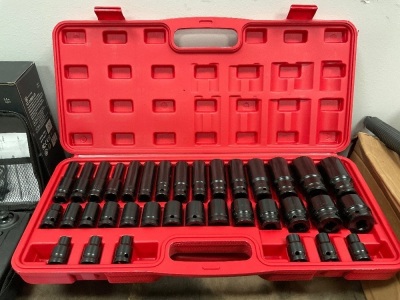 UNUSED 35 PIECE 1/2" DEEP SOCKET SET 8-32mm
