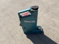 TANGYE 5 TON HYDRACLAW TOE JACK  - 2