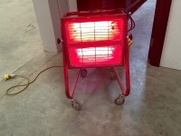 QUARTZ 110v MOBILE INFRARED HEATER  - 2