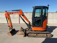HITACHI ZX26U-6CR 2.7 TON MINI DIGGER - 2