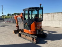 HITACHI ZX26U-6CR 2.7 TON MINI DIGGER - 3