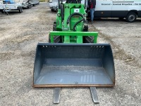 AVANT 640 4WD ARTICULATED LOADER - 12