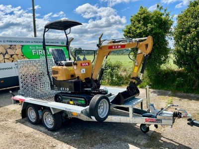 UNUSED TEMERAD 8.5ft x 5ft 2700KGS TWIN AXLE PLANT TRAILER & UNUSED DGM ET10 1 TON MINI DIGGER