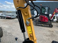UNUSED TEMERAD 8.5ft x 5ft 2700KGS TWIN AXLE PLANT TRAILER & UNUSED DGM ET10 1 TON MINI DIGGER - 20