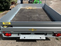 UNUSED HAMBAUR 10ft x 7.1ft 3500KGS TWIN AXLE DROPSIDE TRAILER - 4