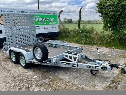 UNUSED TOWMATE 10.4ft x 5.10ft 3500KGS TWIN AXLE PLANT TRAILER
