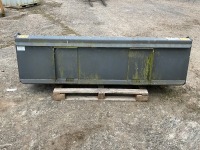 APPROX 6.9ft UNUSED BUCKET TO SUIT SKID STEER LOADER - 6