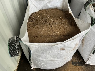 1 TON SCREENED TOP SOIL