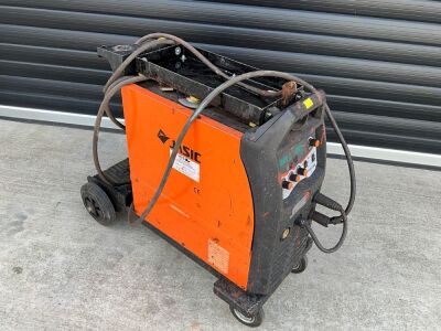 JASIC MIG350 3 PHASE MOBILE WELDER