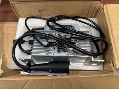 UNUSED 48v GOLF BUGGY CHARGER