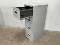 4 DRAWER FILING CABINET - 2
