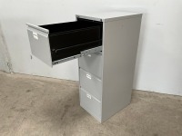 BISLEY 4 DRAWER FILING CABINET - 2