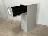 BISLEY 4 DRAWER FILING CABINET - 2