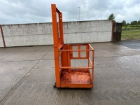 APPROX. 3ft x 3ft INVICTA MAN BASKET SAFETY CAGE - 8