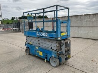 GENIE GS2632 BATTERY OPERATED SCISSOR LIFT - 3