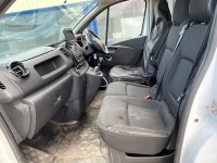 VAUXHALL VIVARO 2900 L2 H1 SPORTIVE 1.6 CDTI 120PS - 8