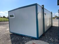 APPROX. 24ft x 12ft STEEL CLAD COMBI TOILET SHOWER BLOCK - 5