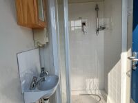 APPROX. 24ft x 12ft STEEL CLAD COMBI TOILET SHOWER BLOCK - 7