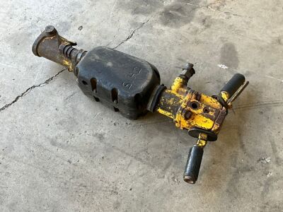 LARGE AIR OPERATED JACK HAMMER