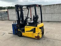HYUNDAI 15BTR-9 1.5 TON 3 WHEELED BATTERY FORKLIFT - 3
