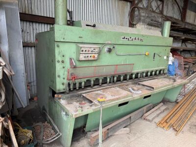 COMESSA 3000MM X 10MM 3 PHASE HYDRAULIC GUILLOTINE