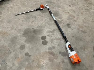 STIHL HLA85 CORDLESS LONG REACH HEDGE TRIMMER 