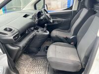 CITROEN BERLINGO 650 1.5 BLUE HDI 75PS - 7