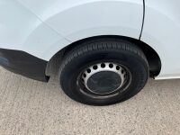 FORD TRANSIT CUSTOM 300 L1 2.0 TDCI 105PS - 5