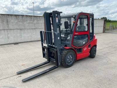 DCE CPCD30 3 TON DIESEL FORKLIFT 