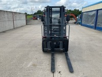 DCE CPCD30 3 TON DIESEL FORKLIFT  - 8