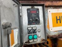 MERCEDES ATEGO 2633 6x4 26 TON HOTBOX LORRY  - 18