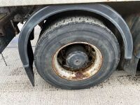 MERCEDES ATEGO 2633 6x4 26 TON HOTBOX LORRY  - 21