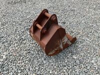 APPROX. 18" SCOTT TOOTHLESS DIGGING BUCKET TO SUIT 3 TON MACHINE - 7