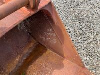 APPROX. 2.2ft TOOTHED DIGGING BUCKET TO SUIT 6-8 TON MACHINE - 9