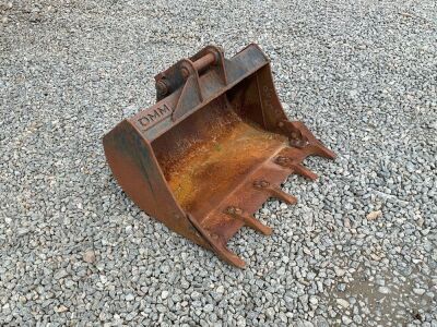 APPROX. 3ft SCOTT TOOTHED DIGGING BUCKET TO SUIT 3 TON MACHINE