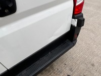 PEUGEOT BOXER 335 L2 H2 2.2 BLUE HDI PROFESSIONAL  - 18
