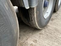 SDC 45ft TRI AXLE FLAT TRAILER ON AIR - 12