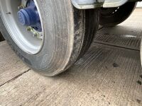 SDC 45ft TRI AXLE FLAT TRAILER ON AIR - 18