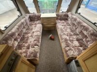 SWIFT CHALLENGER 490 SINGLE AXLE CARAVAN - 22
