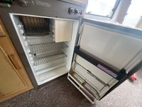 SWIFT CHALLENGER 490 SINGLE AXLE CARAVAN - 27