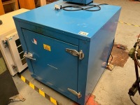G90D 240V INDUSTRIAL LAB OVEN - 2
