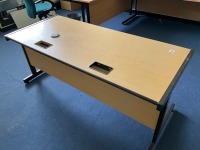 ROOM CONTENTS TO INC. 5No. DESKS & 3No. CHAIRS  - 4