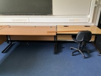ROOM CONTENTS TO INC. 5No. DESKS & 3No. CHAIRS  - 6