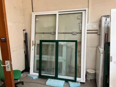 4No. ASSORTED WINDOWS & SLIDING PATIO DOOR (Room 6C64)
