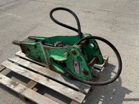 MONTABERT SILVER CLIP ROCK HAMMER TO SUIT 6-8 TON MACHINE - 4