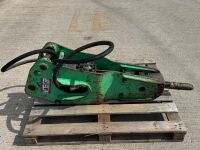 MONTABERT SILVER CLIP ROCK HAMMER TO SUIT 6-8 TON MACHINE - 7