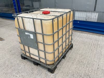APPROX. 1000lt PLASTIC CUBE