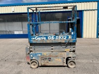 GENIE GS1932 BATTERY OPERATED SCISSOR LIFT  - 3