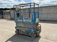 GENIE GS1932 BATTERY OPERATED SCISSOR LIFT  - 6