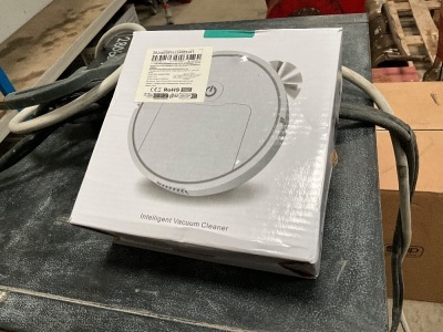 UNUSED 3-IN-1 SMART VACUUM SWEEPER 